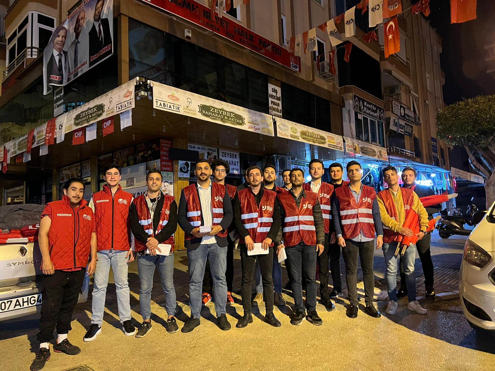 CHPLİ GENÇLER 2 54772