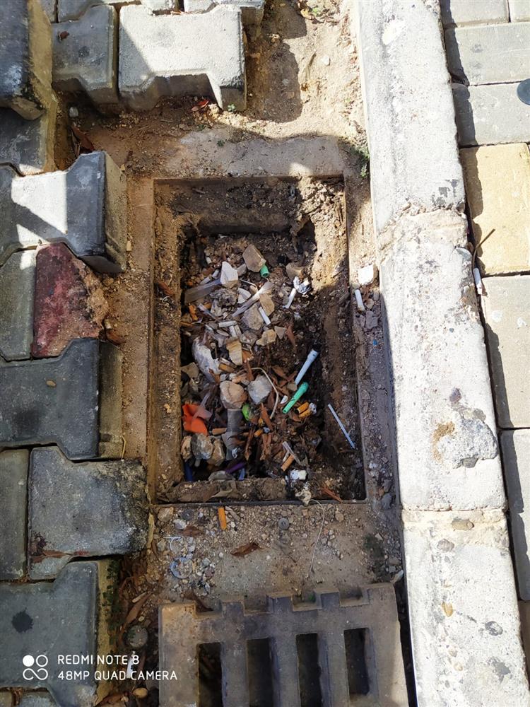 DERE 2 72617592347741120 162c9