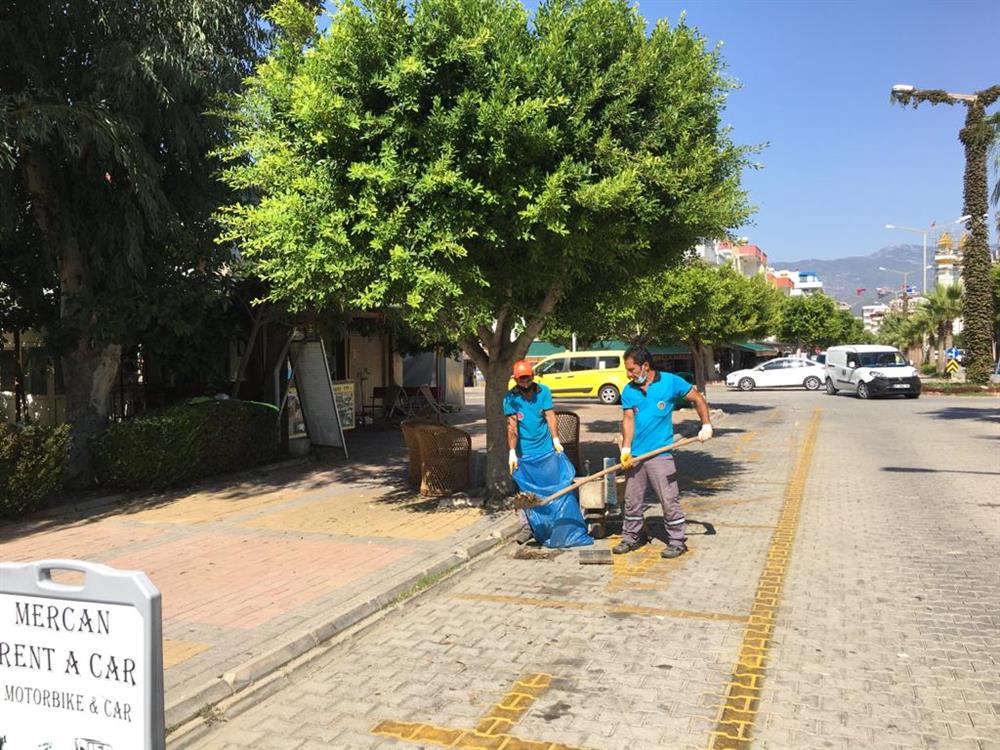 DERE 4 803838080199047328 8b02a