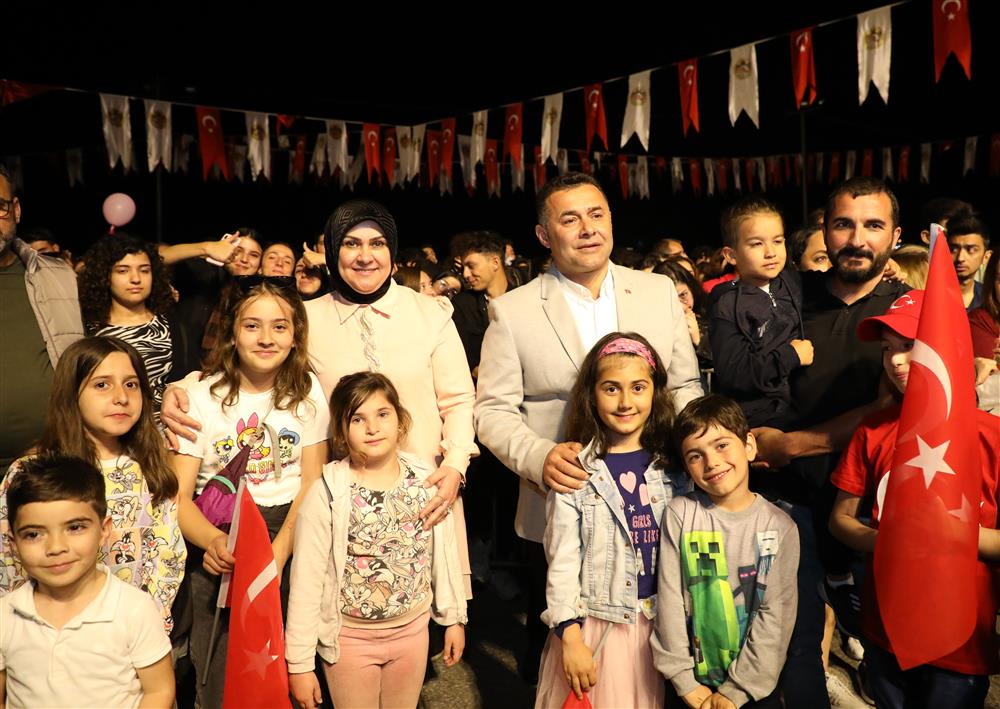 ECE SEÇKİN KONSERİ 3 0a6e8