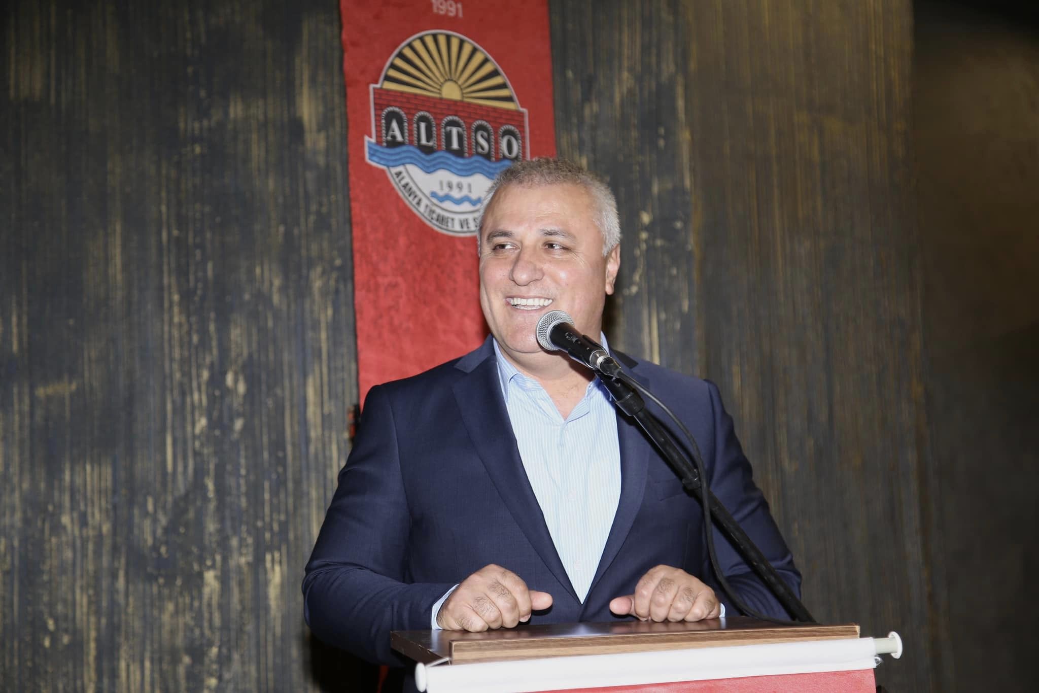 ERAY ERDEM VE EKİBİ İLE İFTAR 3.BAŞKAN bd11a