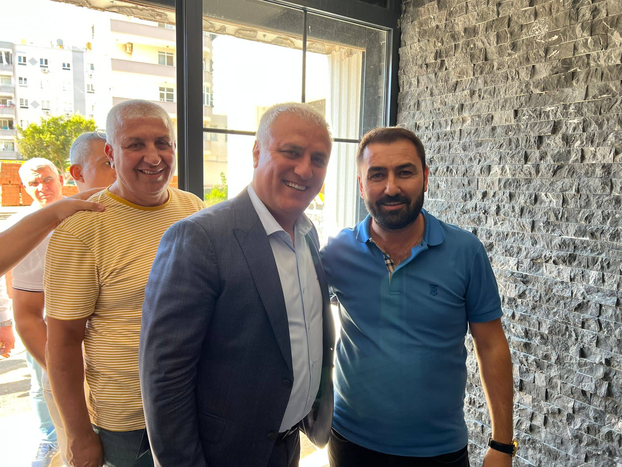 ERAY MAHMUTLARDA 2 bdf97