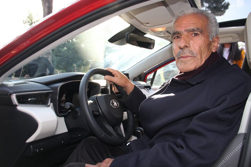 FETHİ SEKİN BABASI 4 b255ec38 a2a4 485d 9f47 308f1021dbcd fbe97