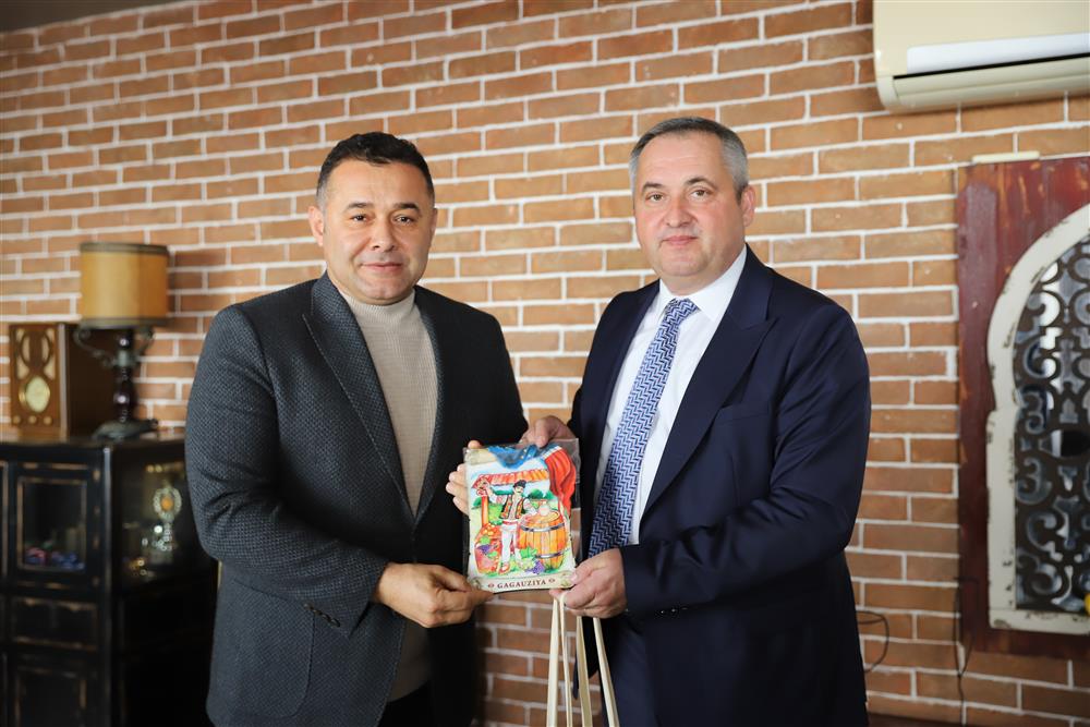 GAGAVUZ BAŞKANLAR 5jpg 5b34e