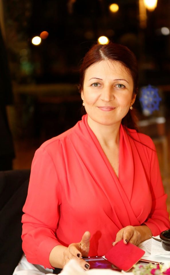 GAYE COŞKUN KIRMIZILI47304816 2233942510151224 2461056014825291776 o 71f5c