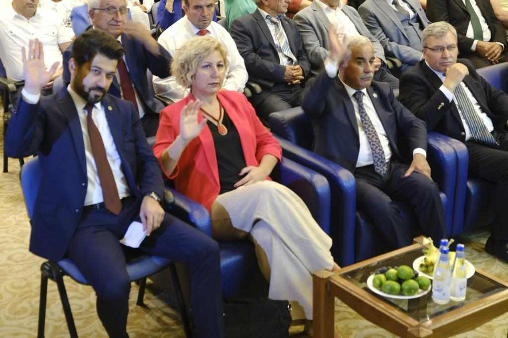 GELECEK ALANYA 2.KONGRE 5 53fe3