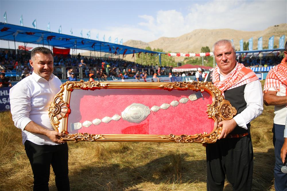 GÖKBEL ŞAMPİYONU 8 a5093