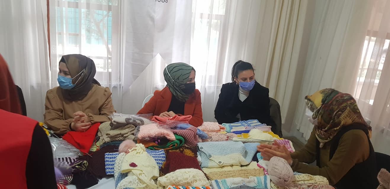 GÜLAY GÜVENÇ KIZILAYDA 3 69111