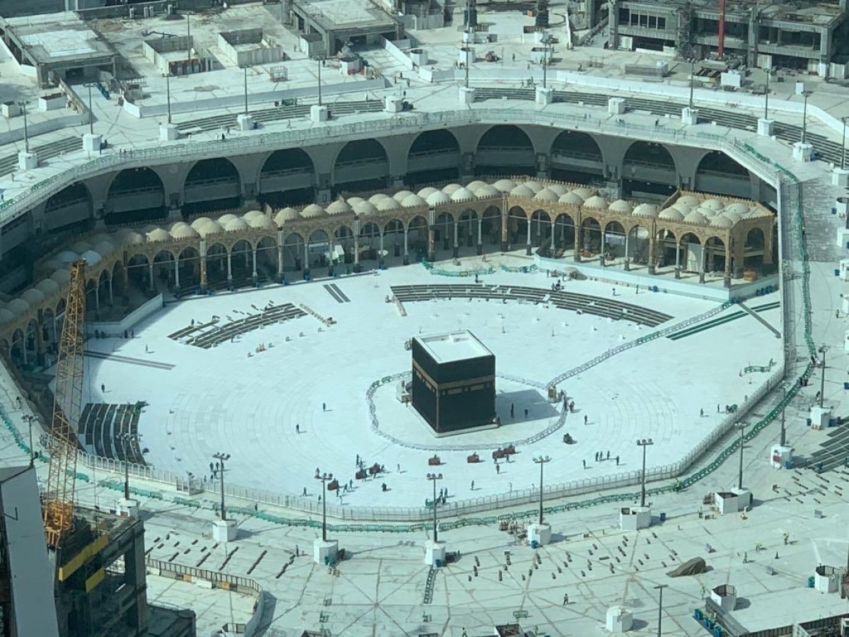 KABE 2 o 1251 g74b ffa30