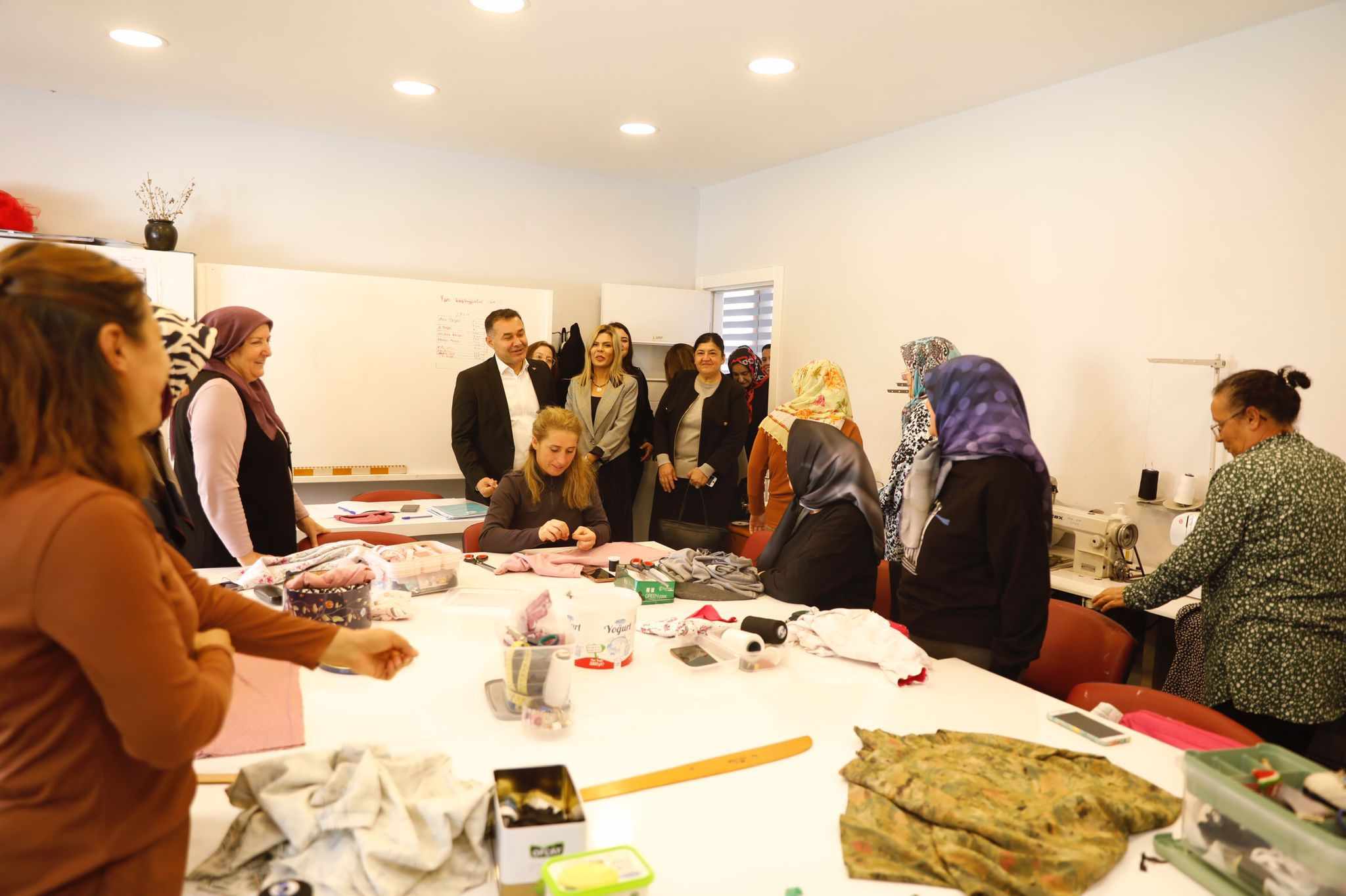 KADINLARIMIZ 4 ALT İKİ 4c7cb