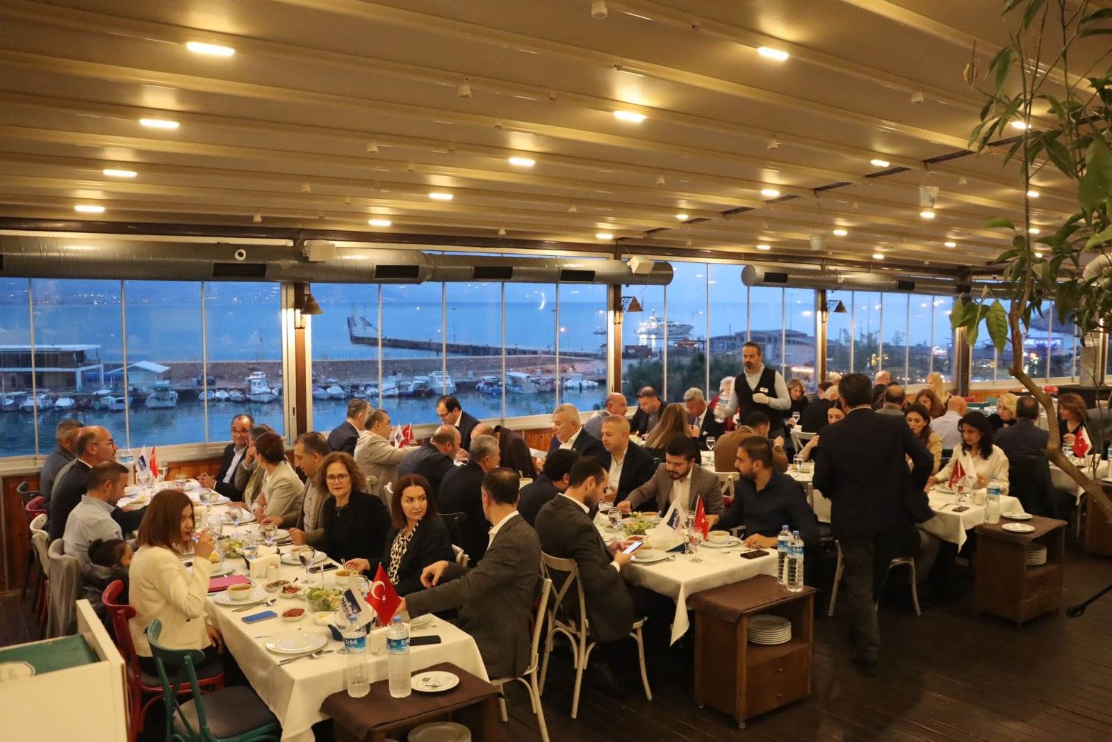 KAMBUROĞLU İFTARI 2jpg da602