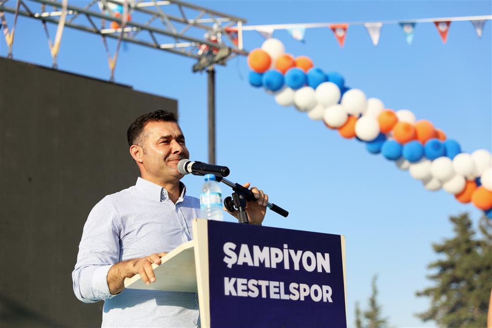 KESTELSPOR ŞAMPİYONLUK KUPASINI ALDI ADEM BAŞKAN82348736098610880 b500e