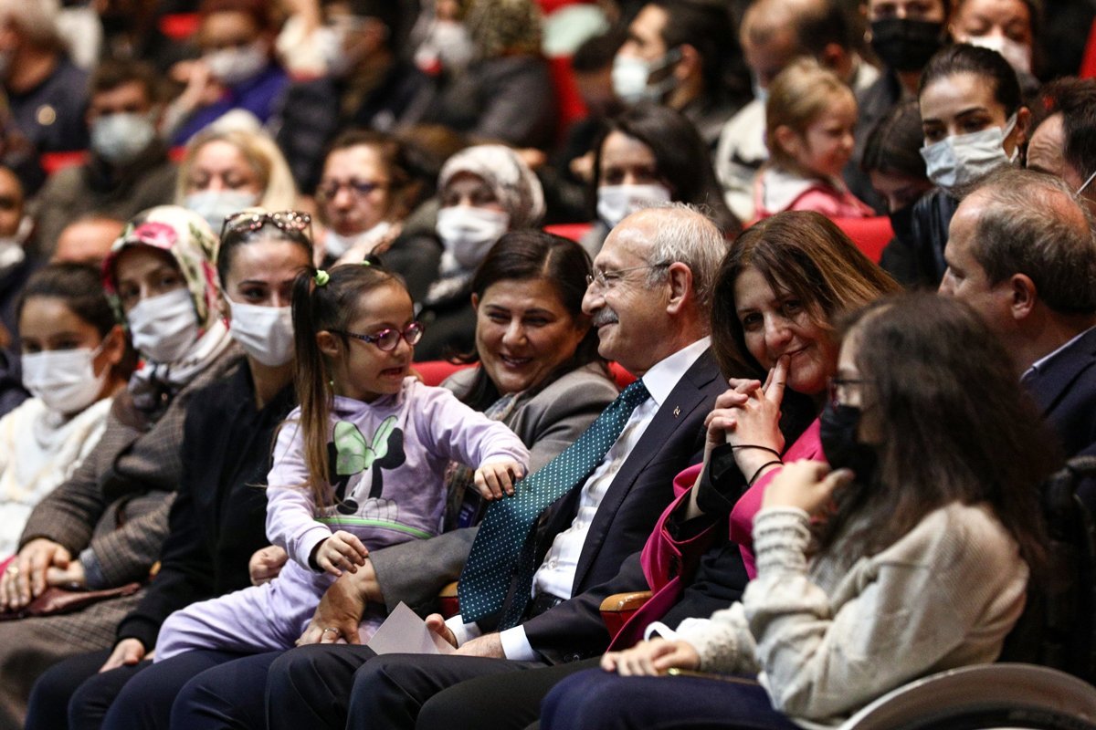 KILIÇDAROĞLU KAYSERİDE 2 deedc