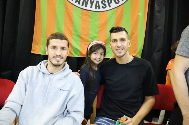 KIPIK 6 24f2fee9 ef60 48cb 93c8 8401dfbdab52 daa16