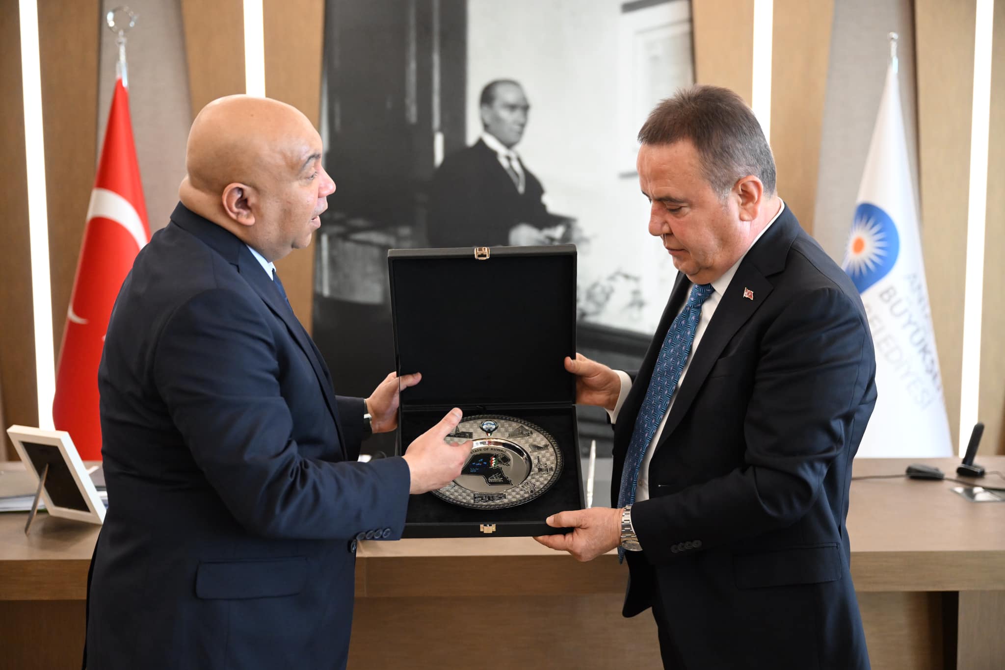 KONSOLOS ZİYARETİ.3 a6213