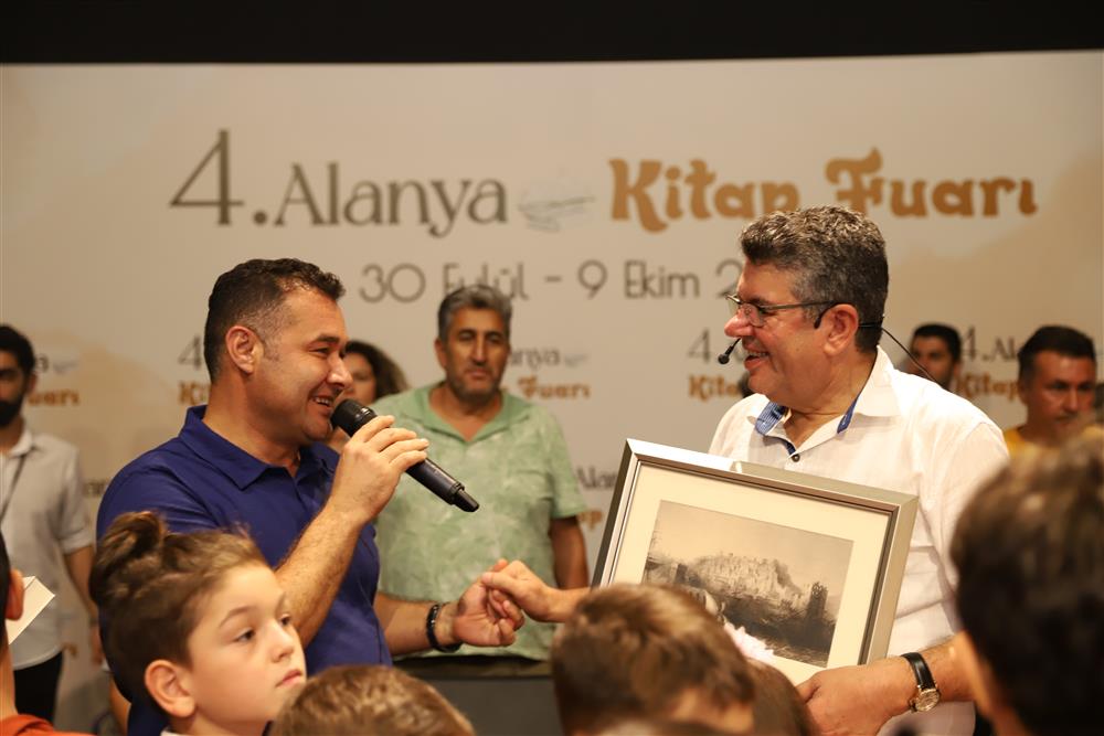 KİTAP FURARI 5 c52d4