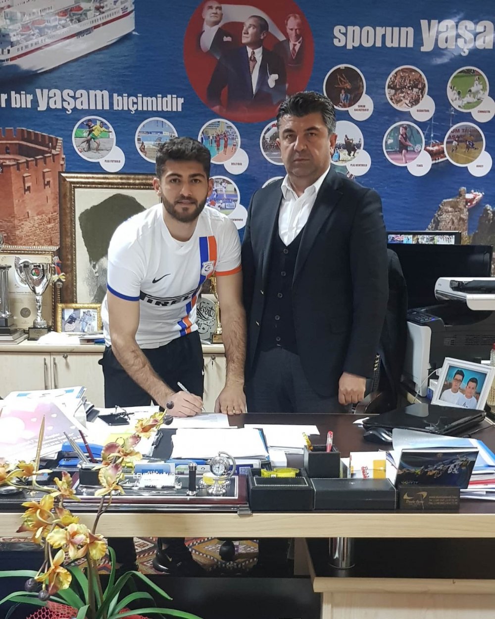 LEVENT UĞUR UN YENİ TRANSERİa536cc10 2e2d 4ef0 9370 f2cf2cd58704 01dd2