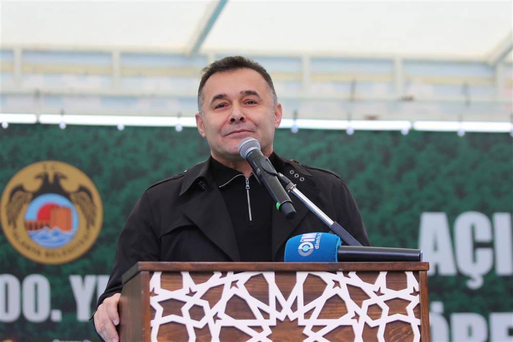 MACERA PARKI AÇILDI 10 BAŞKAN 9652d