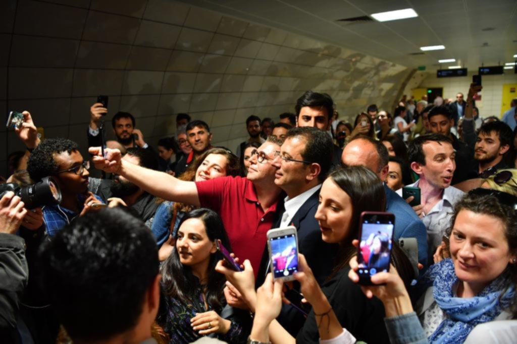 METRO 4PHOTO 2019 05 16 18 44 53 2 d423c