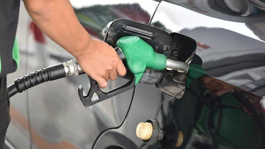 MOTORİNE VE BENZİNE ZAM 2 ab0c7