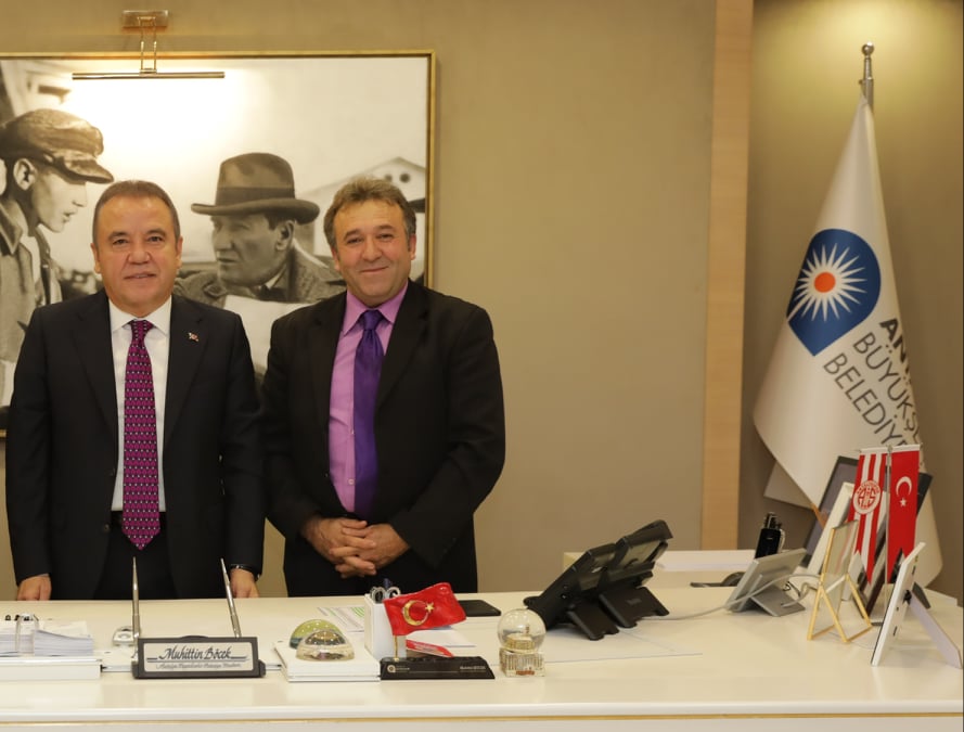 MUHİTTİN BÖCEK BAŞKANA ZİYARET 29 KASIM 2019 BEN VE BAŞKAN78599785 622019221874444 3206966537059565568 n 0128c