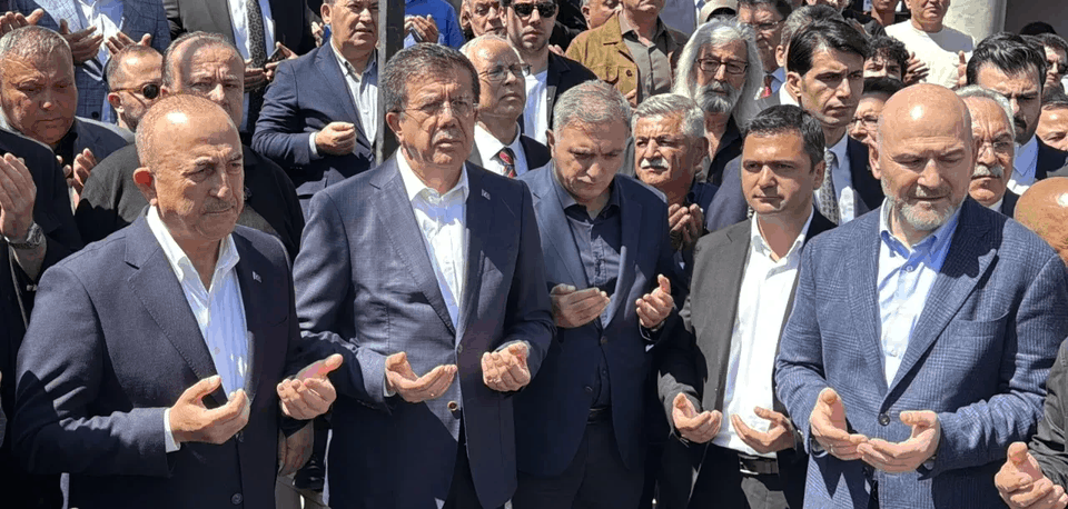 OSMAN ÇAVUŞOĞLU CENAZESİ 1 491076494 644946538343260 4777092437403709207 n a5eaa