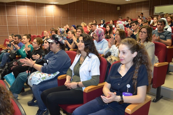 PANEL 3 88300144 210015880057812 4940485410116599808 n 5a255