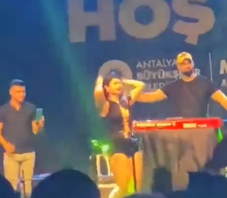 RAMAZANDA DANS e2fb7