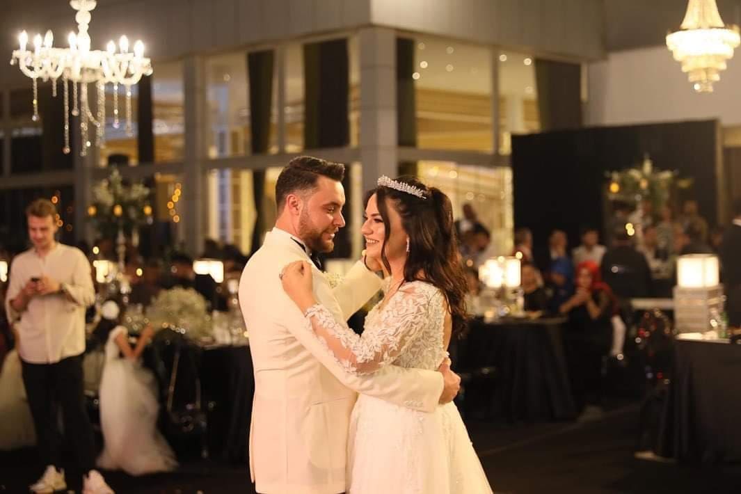 RIDVAN VE PINAR YÜCEL ÇİFTİ 9 d6e0e