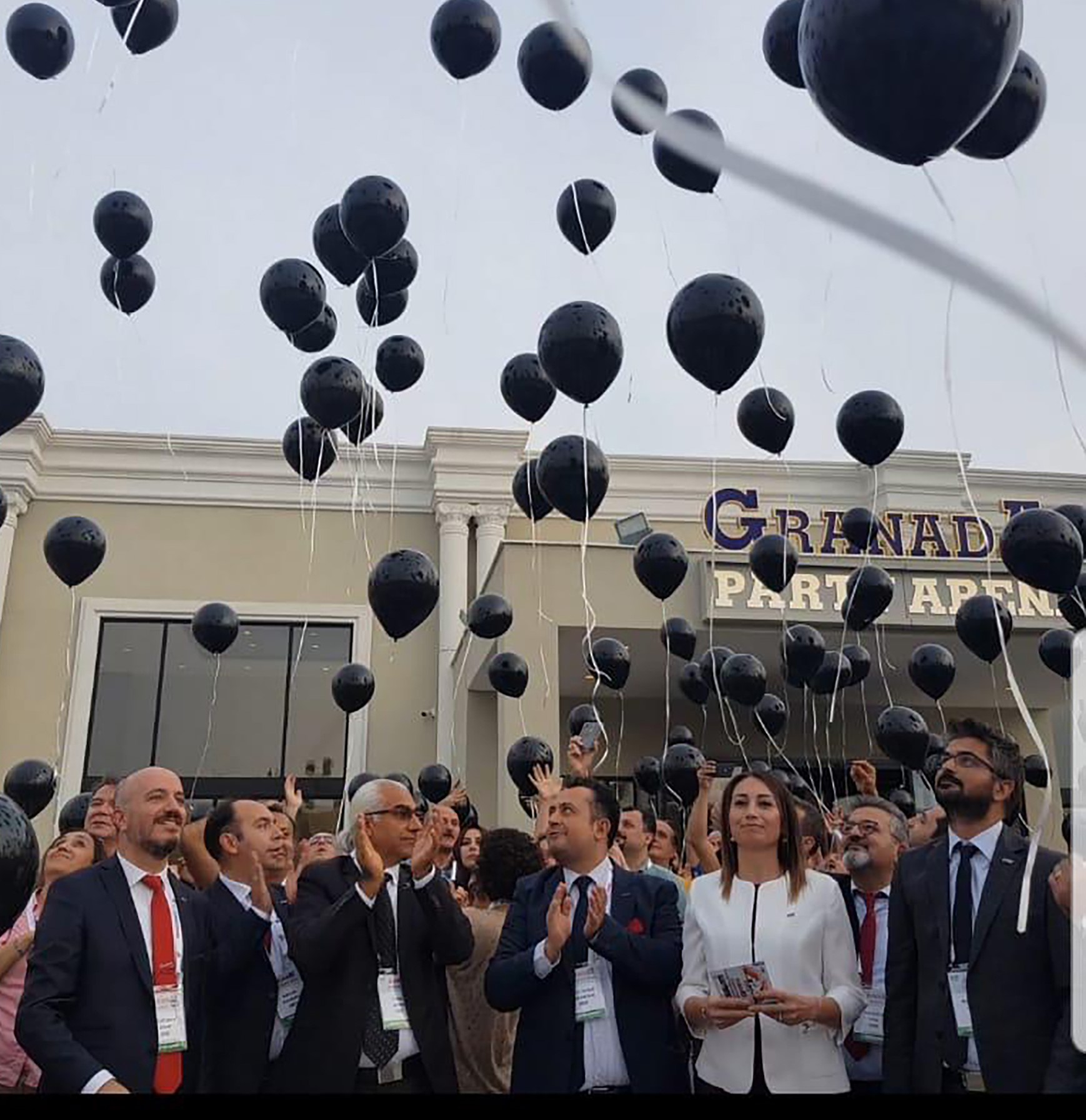 SİYAH BALON 1 1573729463 AHEKON1 792b4