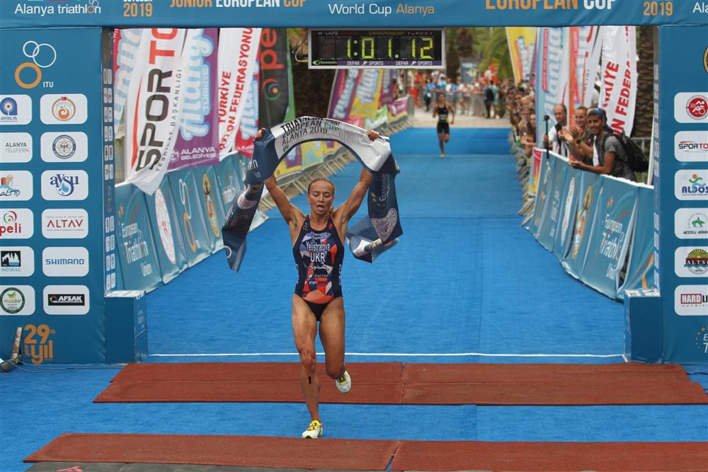 TRIATLON 7 7224953952620163200 83f7f