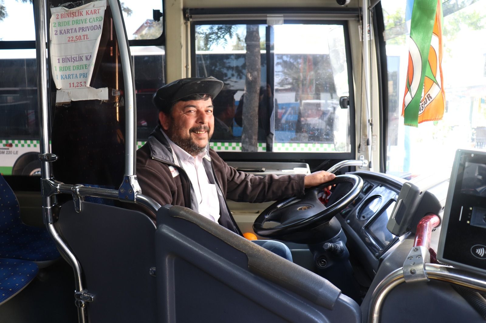 TURAN ÖZTÜRK HALK OTOBÜSÜ ŞOFÖRÜ 2 379a7