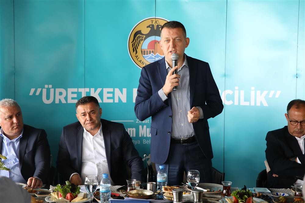 TURİZM TOPLANTISI 4 KAYMAKAMjpg 15460