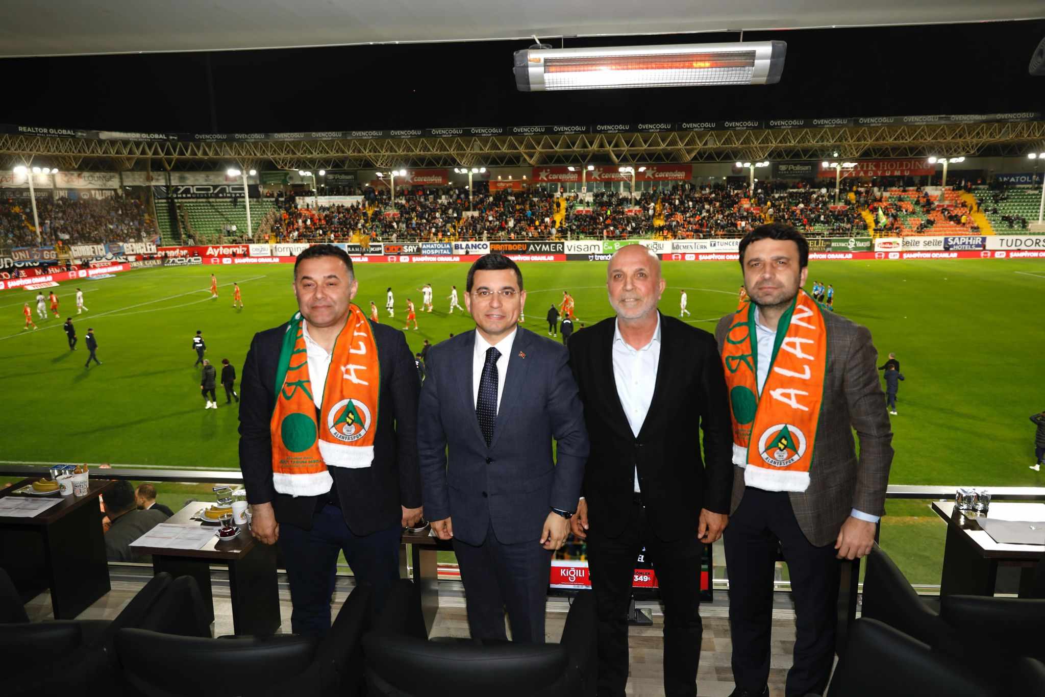 TÜTÜNCÜ ALANYA DA 9 b1478