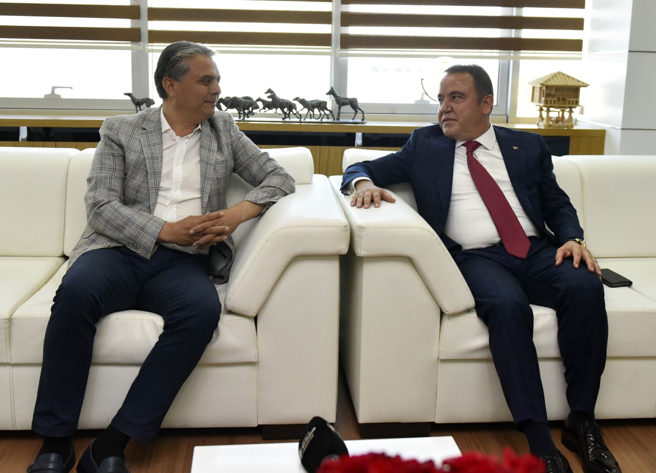 USALA ZİYARET SONthumbnail MUHİTTİN BÖCEK ZİYARET 4 8935f