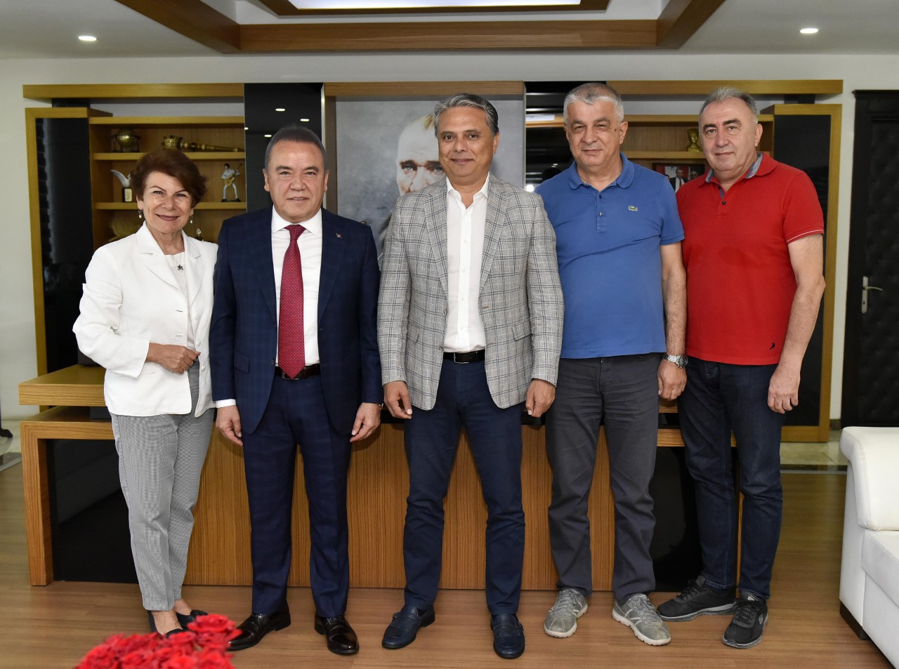 UYSALA BÖCEK ZİYARETİ 4 thumbnail MUHİTTİN BÖCEK ZİYARET 1 03f14