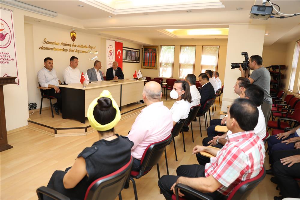 VALİ ALANYADA 5 e600a