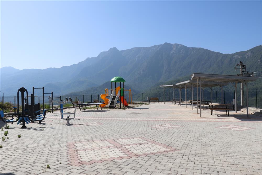 YENİ ÇOCUK PARKI 3 21d34