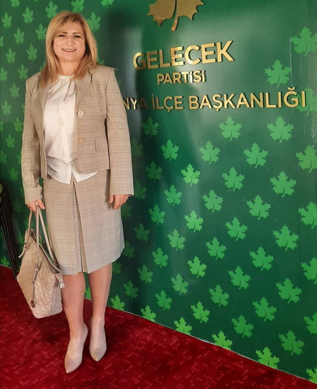 YILDIZ SERDAROĞLU 2 3ac7d