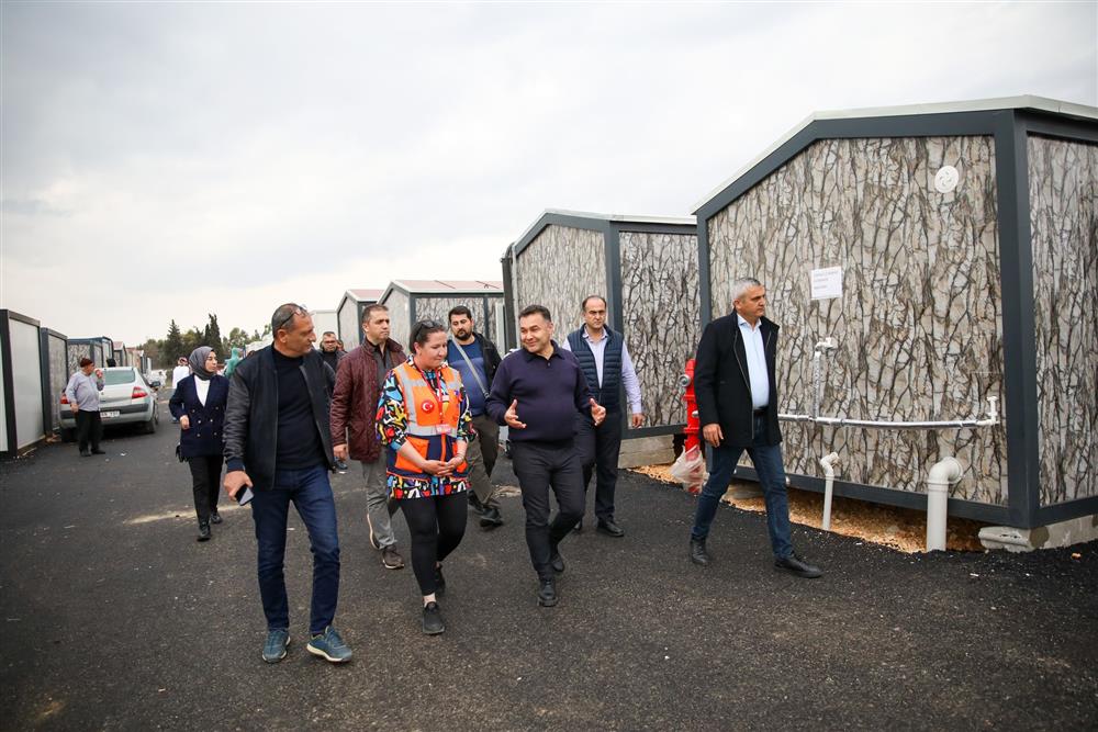 YÜCEL DEPREM BÖLGESİNDE 8jpg 743f1