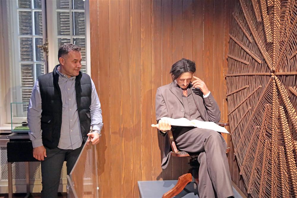 YÜCEL VE MUHTARLAR GEZİSİ 6.TESLAjpg 3300d