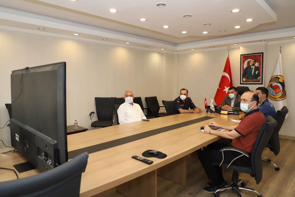 YÜCEL VE VALİ ONLINE 2 d9b67