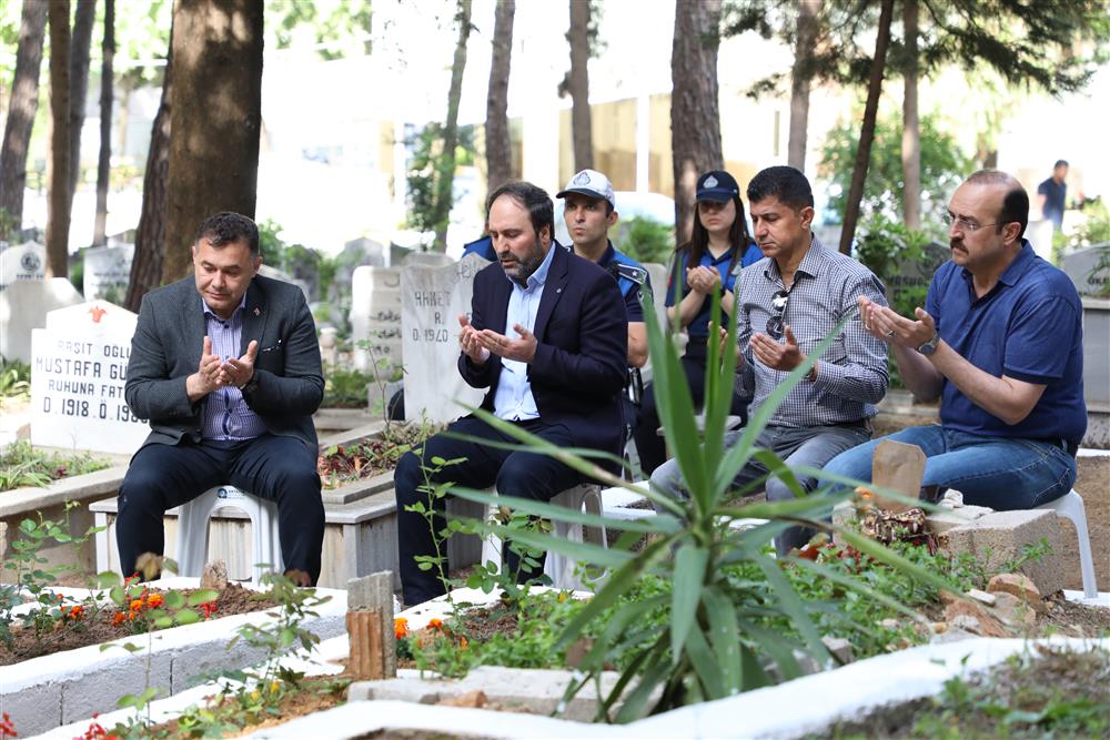 YÜCEL ŞEHİTLİKTE 3 32504