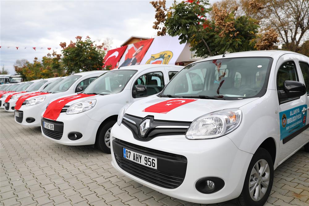 YÜCELİN ARAÇLARI 2 YÜC221584496138724928 0747b