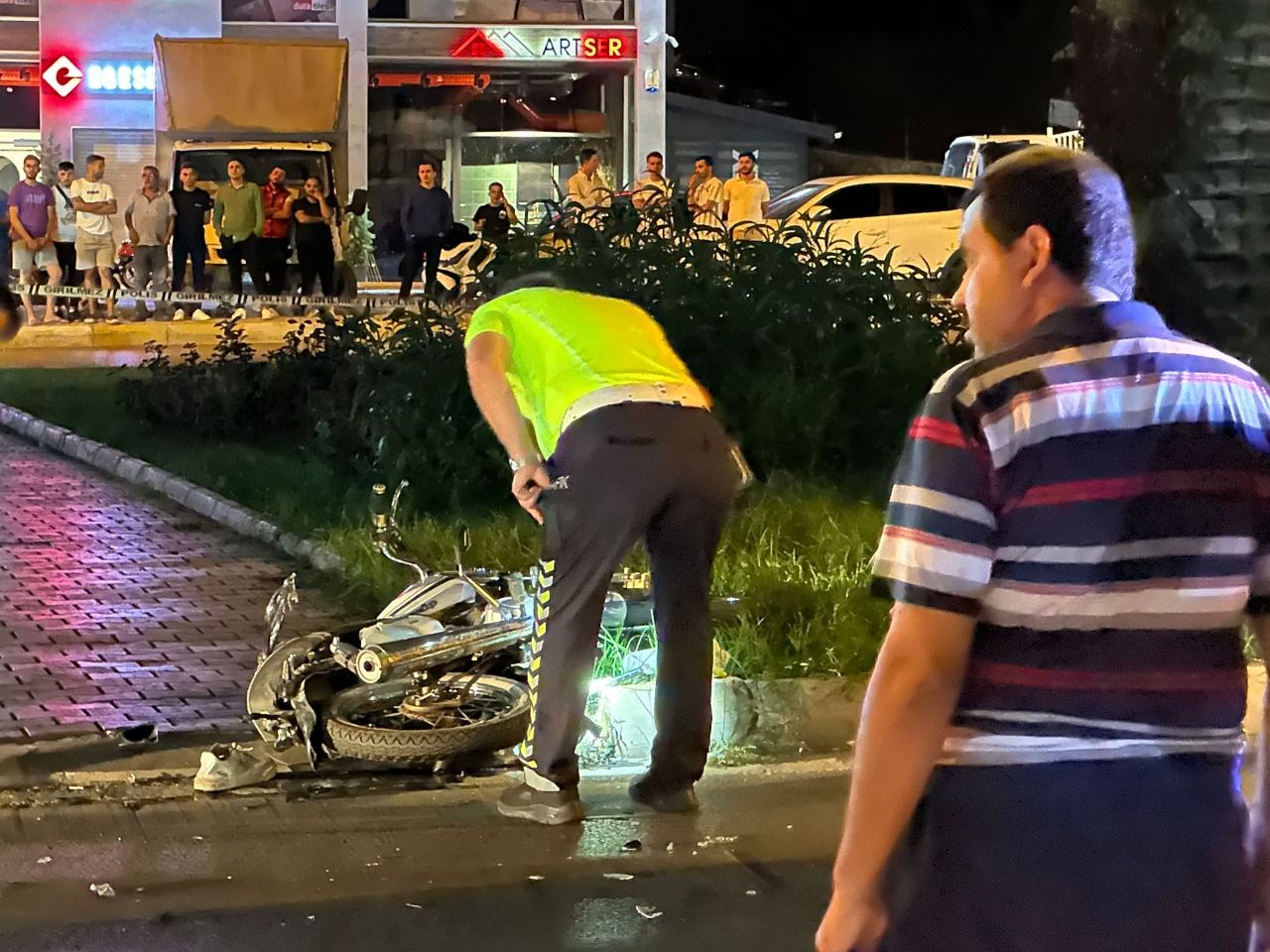 YİNE MOTOR KAZASIYİNE ÖLÜM 2 481dc