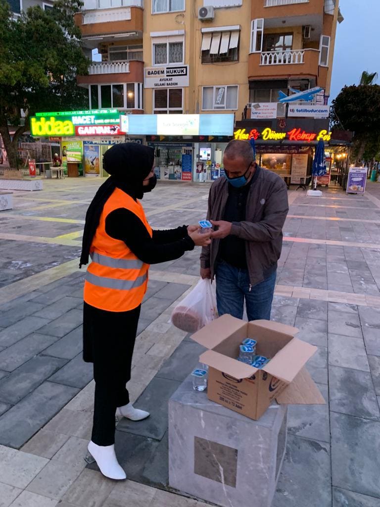 ak gençlik ve iftarlık 2 44c73