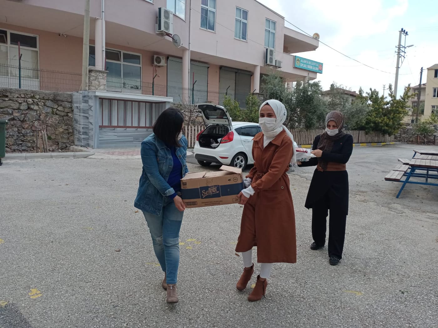 ak kadınlar durmuyor 3 e542c