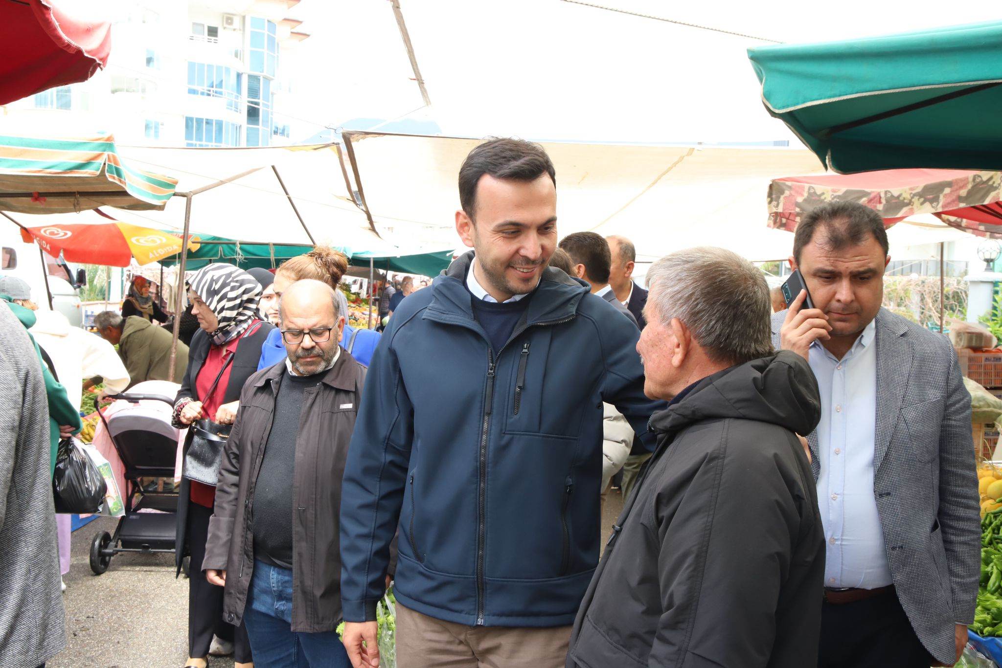 akp pazarda çalıştı 1 b6503