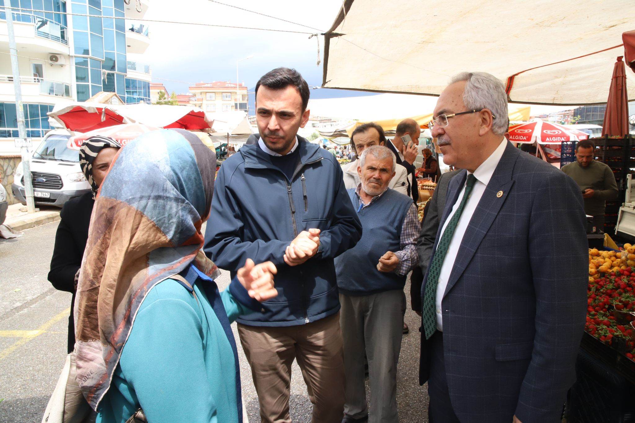 akp pazarda çalıştı 2 7da32