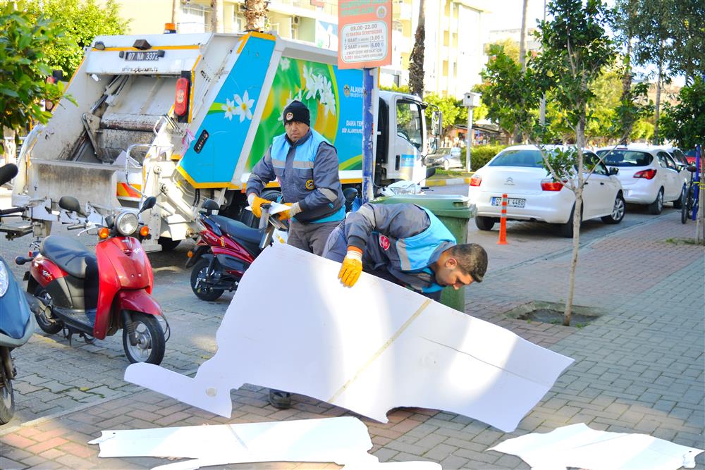 alanya belediyesi şehri temizliyor 2 69315496268215664 ef626